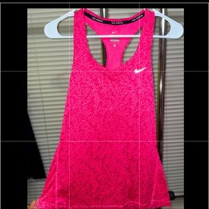 Nike Drifit women’s workout top size large